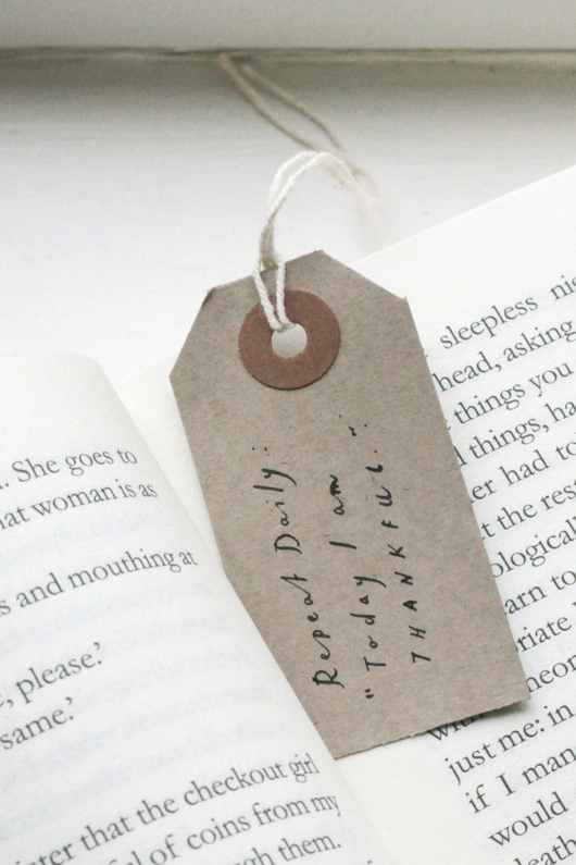 Belinda Love Lee Tag Bookmark - Lettering Tutorial